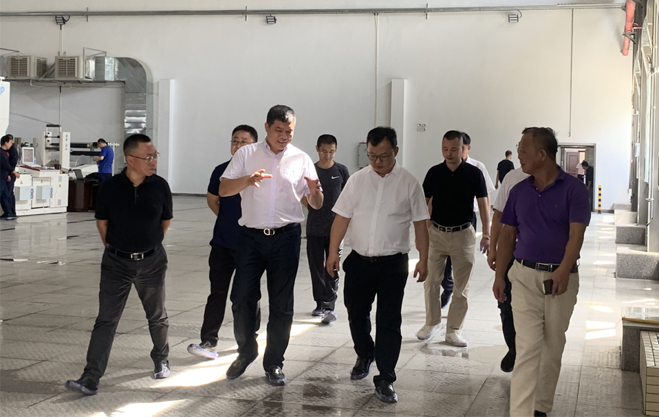 福清市代市长张新怿一行领导 莅临友谊新材料科技工业园参观调研